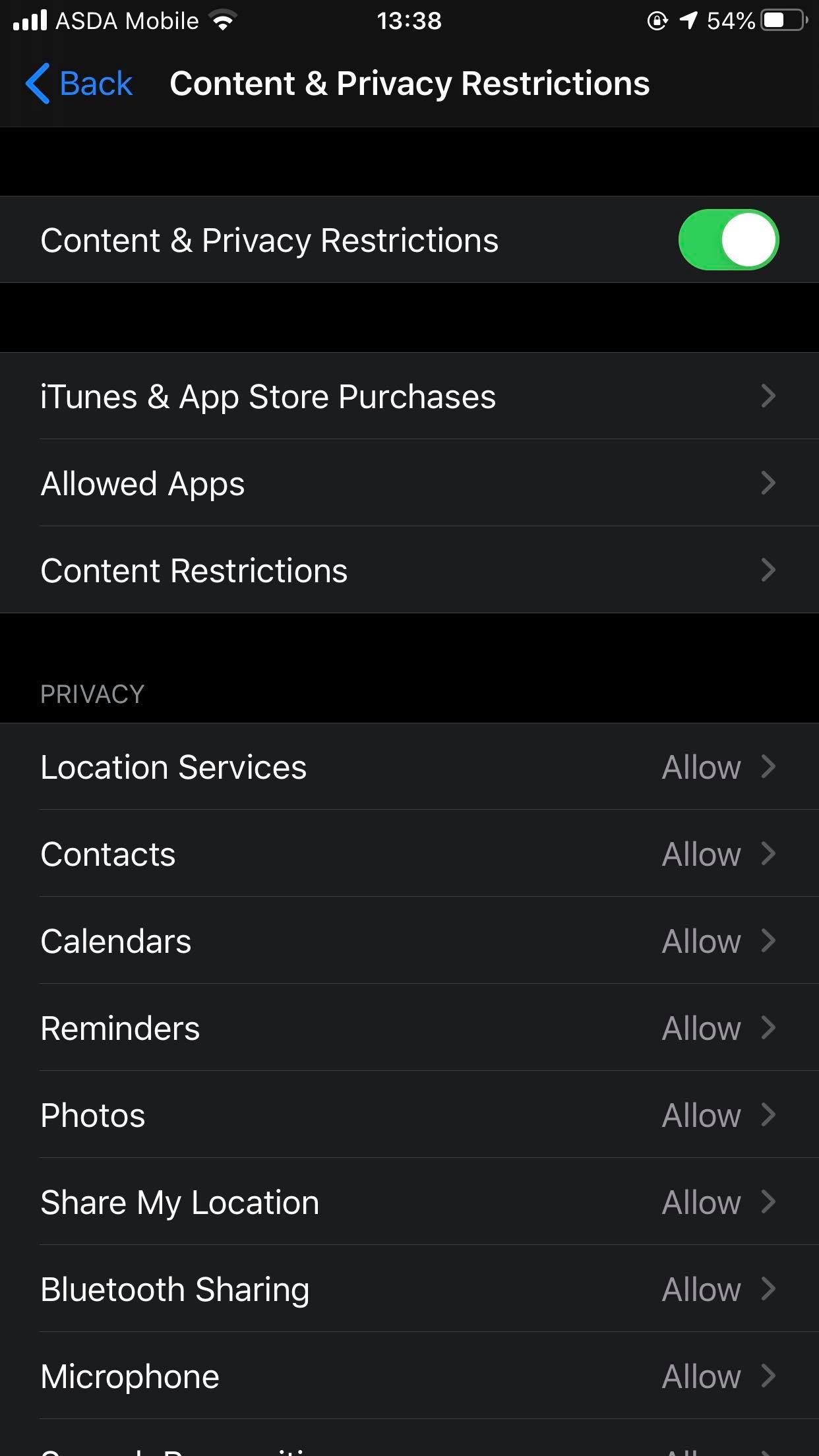 Cómo restringir ciertas aplicaciones en el iPhone 2