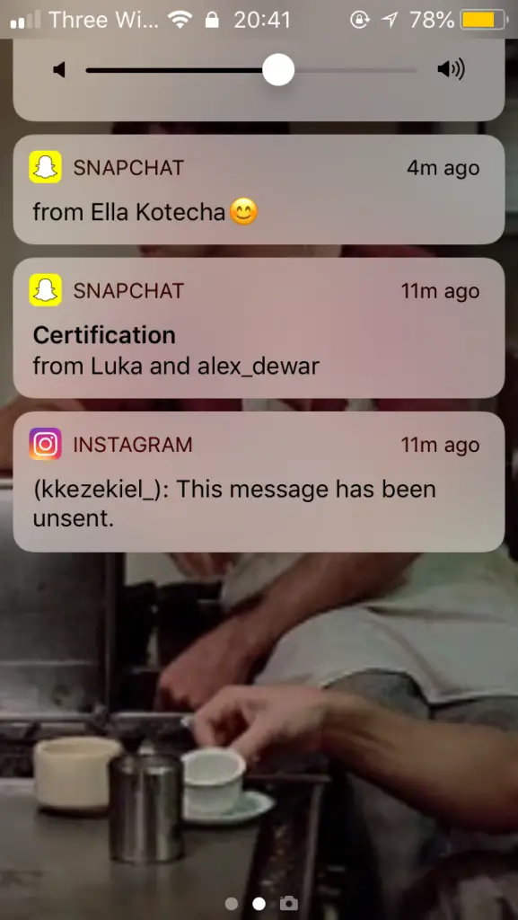 ¿Qué sucede cuando se desecha un mensaje en Instagram? 1