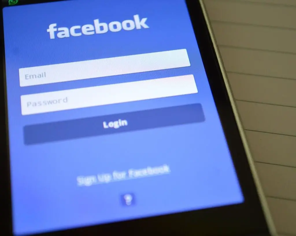 Cómo borrar una vieja cuenta de Facebook si no puedes entrar 26