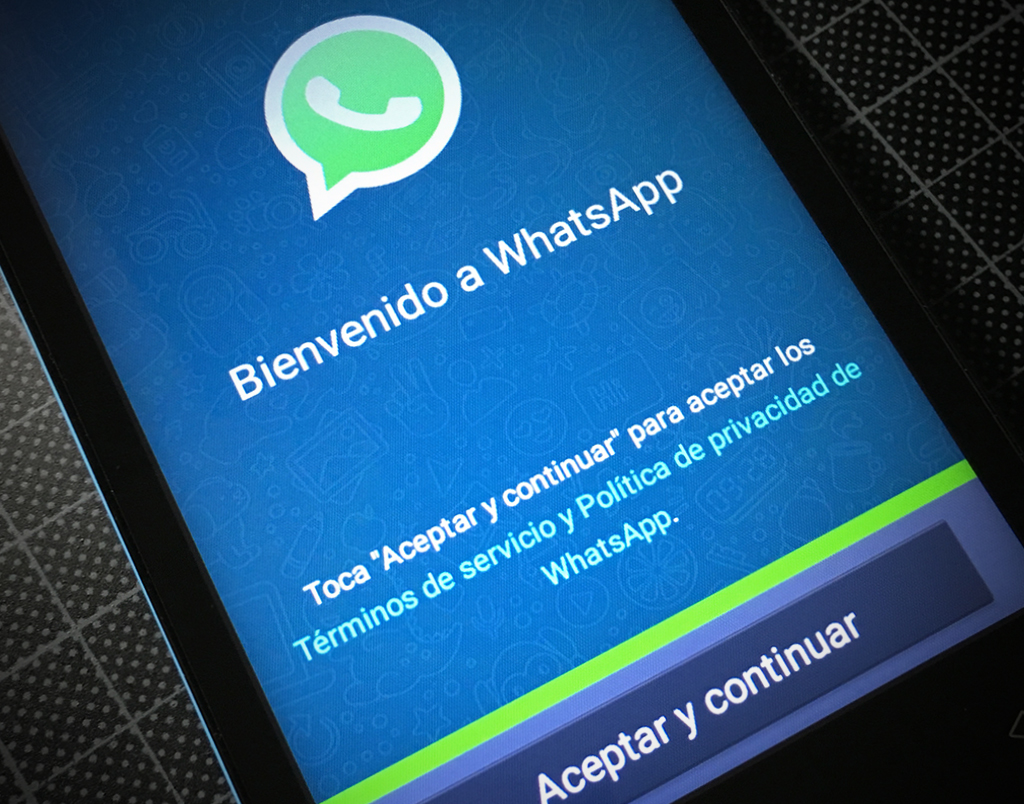 Cómo tener dos cuentas de WhatsApp en un móvil Android 1 WhatsApp en un smartphone